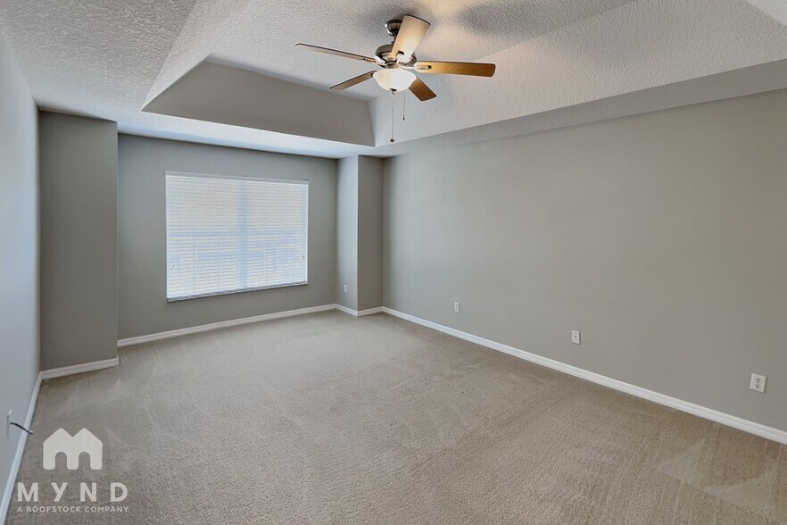 Building Photo - 1460 Travertine Terrace