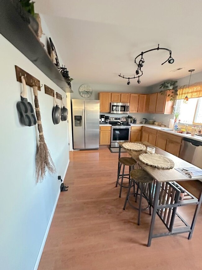 Building Photo - Home for rent on Cache!!