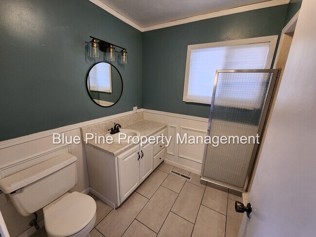 Building Photo - 1545 12th St