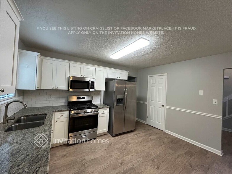 Building Photo - 450 Padens Chase Ct