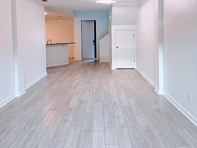 Building Photo - 756 Carlsbad Dr