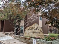 Building Photo - 4401 Carefree Cir N