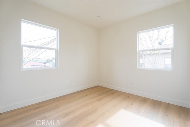 Building Photo - 1065 E Spazier Ave