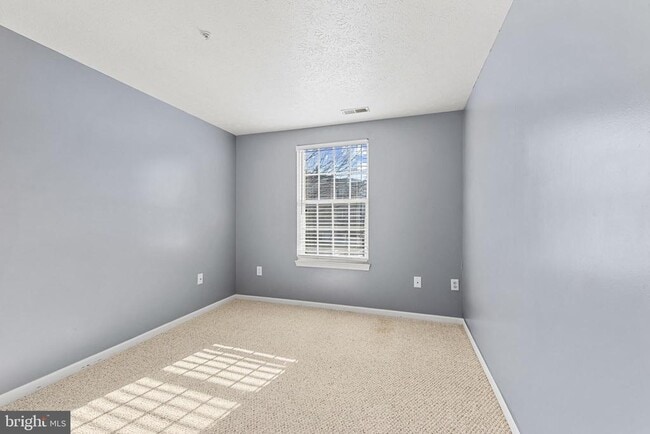 Building Photo - 4122 Maple Path Cir