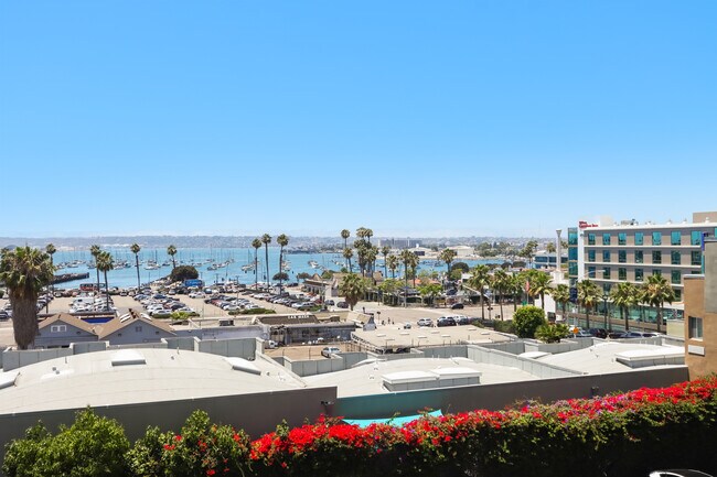 Building Photo - 2064 Kettner Blvd