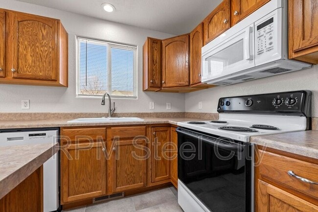 Building Photo - 5085 Tabor Lane