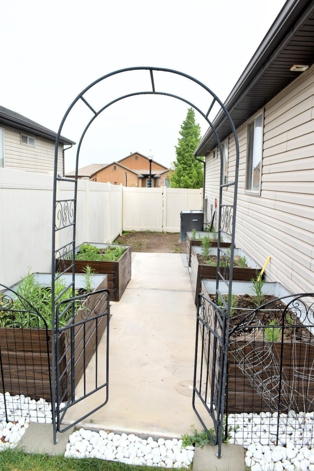 Building Photo - 6105 S 6105 W