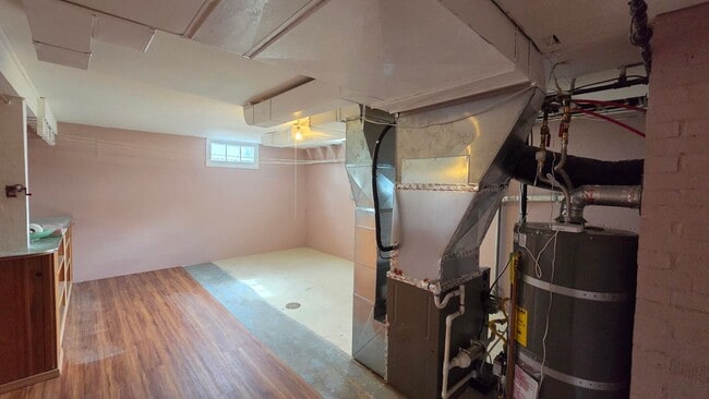 Building Photo - 511 Livingston St