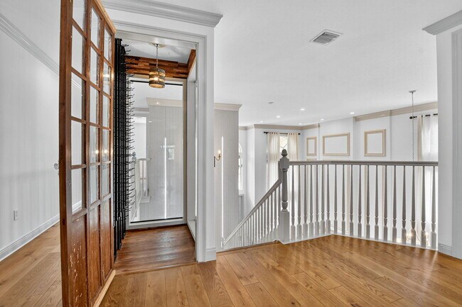 Building Photo - 9551 Barletta Winds Point