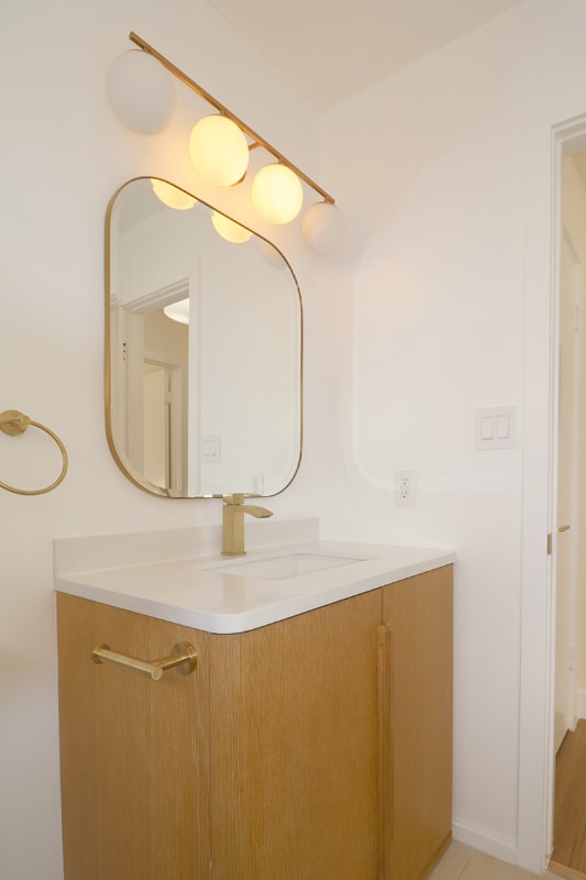 Building Photo - 5457 Laurel Canyon Blvd