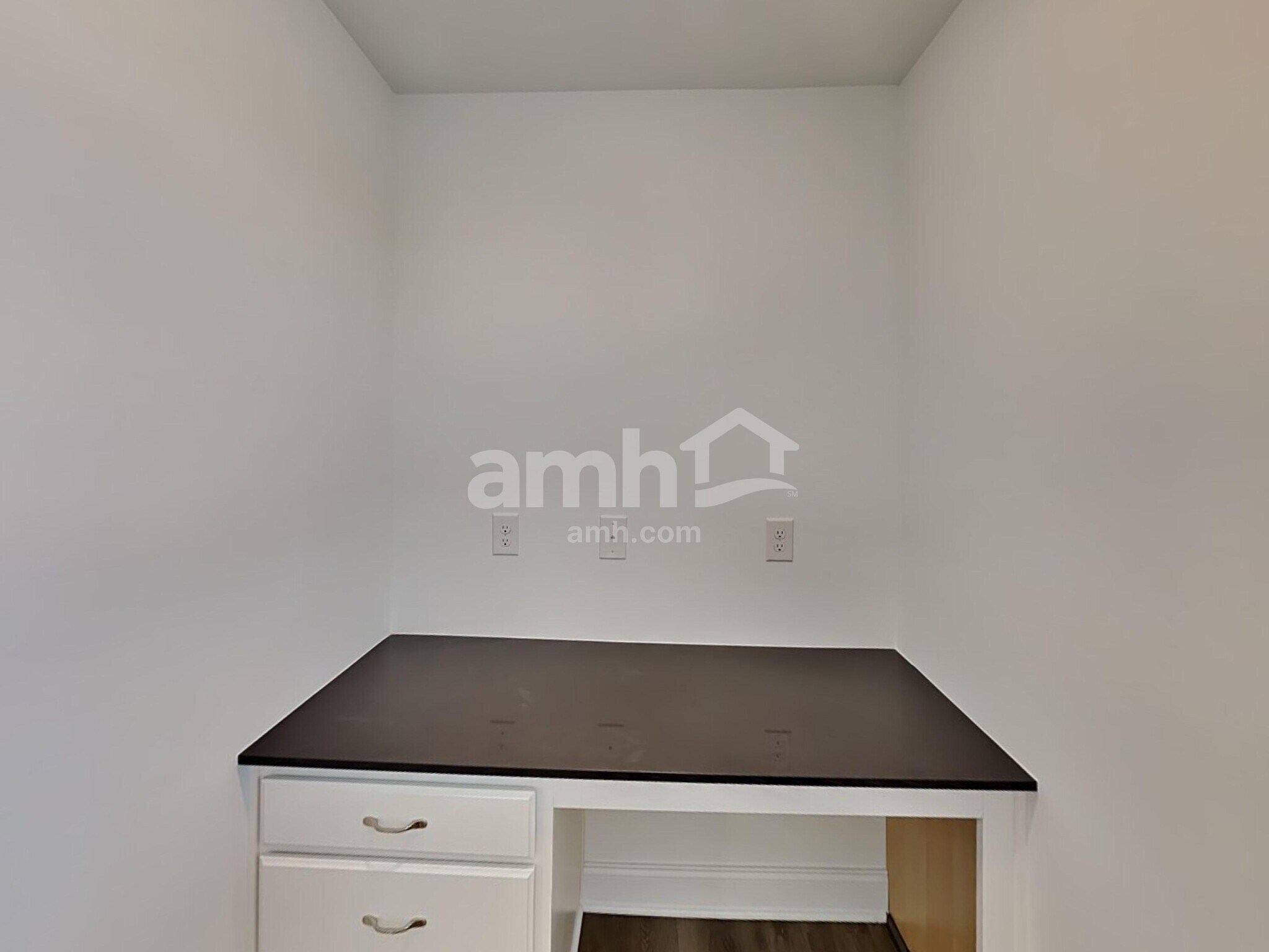 Building Photo - 5316 Trust Dr