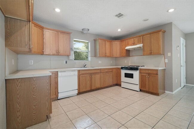 Building Photo - 2808 Morenci St