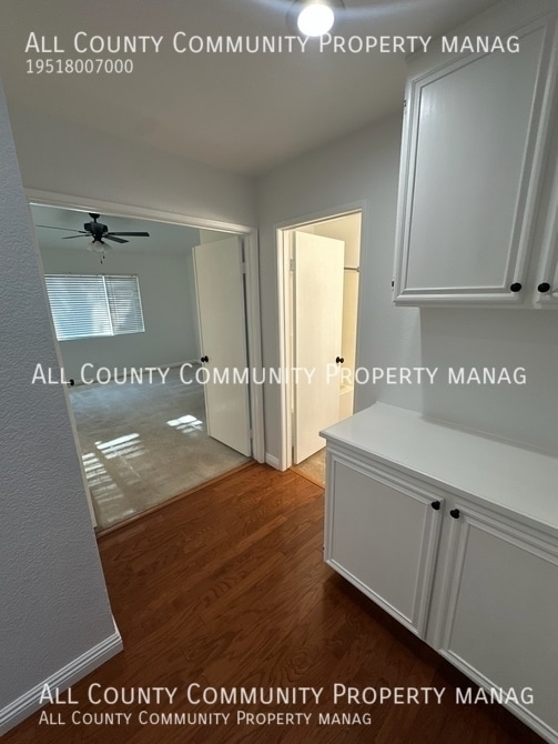 Building Photo - 1857 Creekside Dr