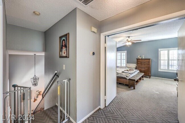 Building Photo - 5321 Tamanar Dr