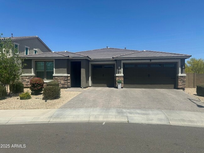 Primary Photo - 7512 W Warner St