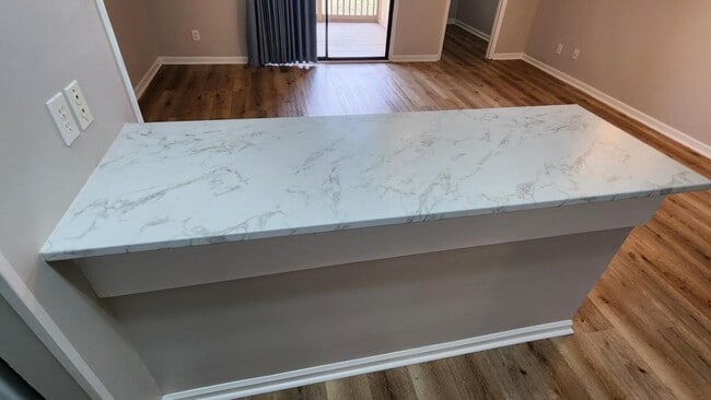 Building Photo - 203 Double Eagle Dr