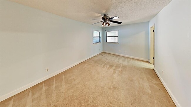 Building Photo - 9816 Lancet Ln