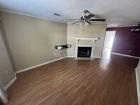 Building Photo - Now Leasing: Beautiful 2 Bed, 2.5 Bath tow...