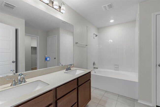 Building Photo - 7705 Song Sparrow Dr.