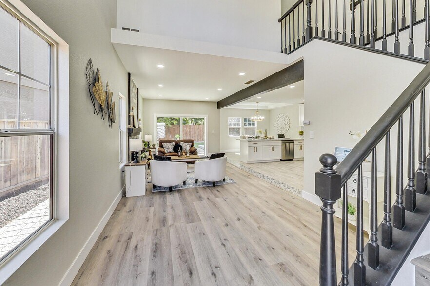 Building Photo - 257 Stranahan Cir