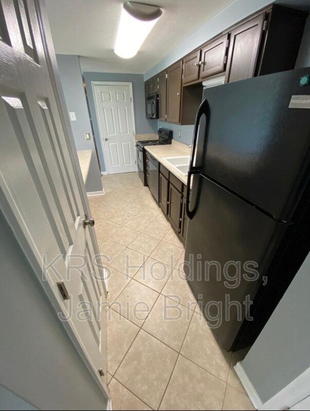 Building Photo - 7608 Portadown Ct