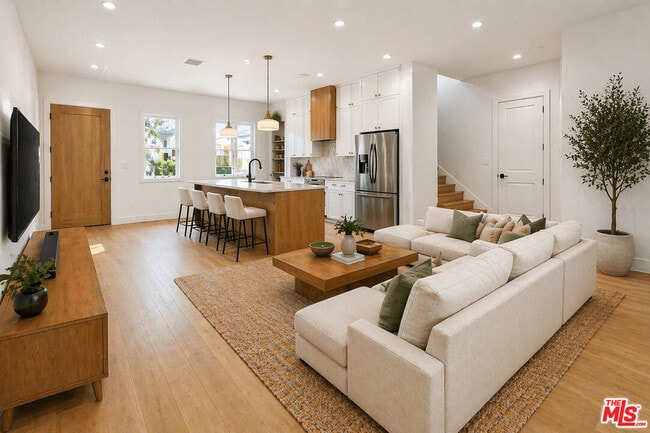 Building Photo - 4720 Marshall Dr