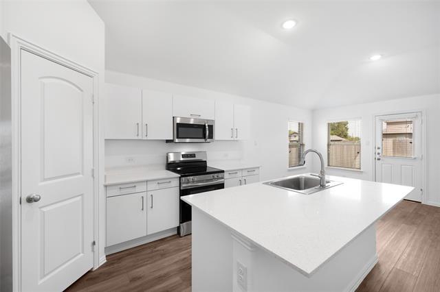 Building Photo - 218 Knoll Pines Drive
