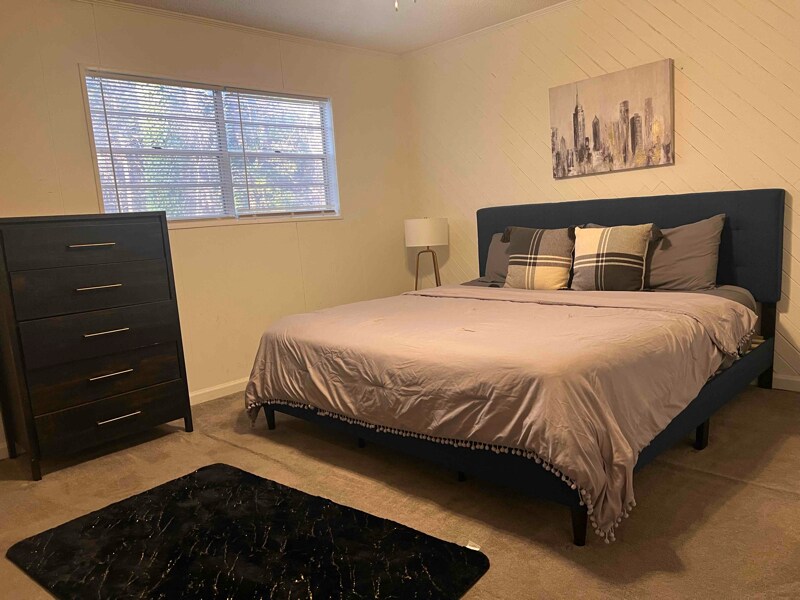 Building Photo - 4701 Flat Shoals Rd