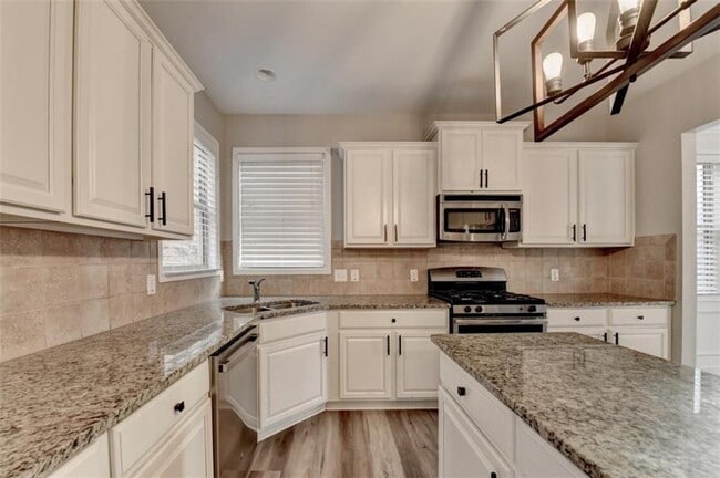 Building Photo - 359 Shiloh Manor Dr