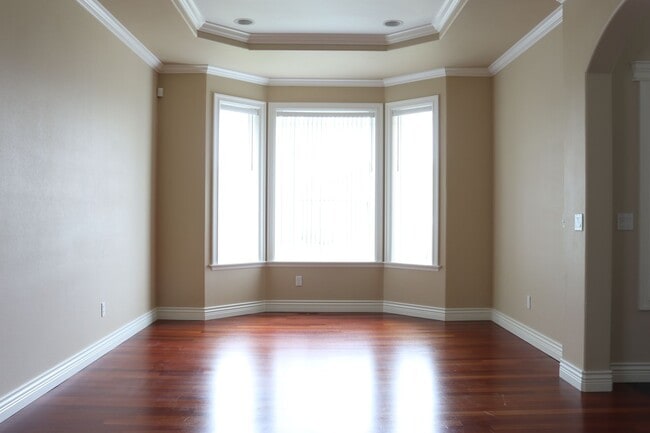 Building Photo - 4 Bedroom House for Rent in Ferndale