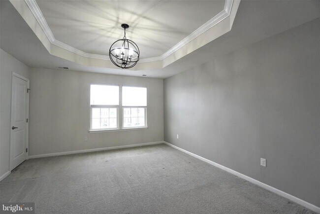 Building Photo - 125 Dragon Dr