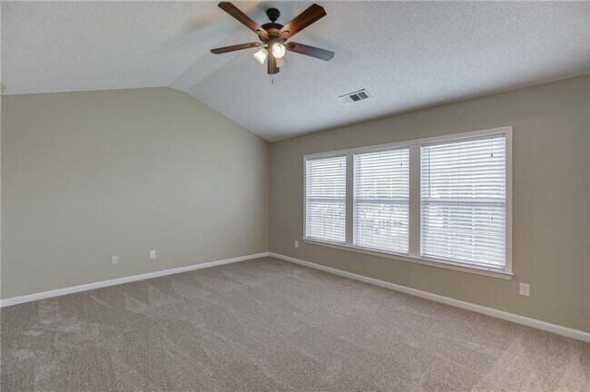 Building Photo - 305 Leatherman Ct