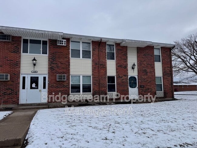 Building Photo - 1299 Sanlor Ave