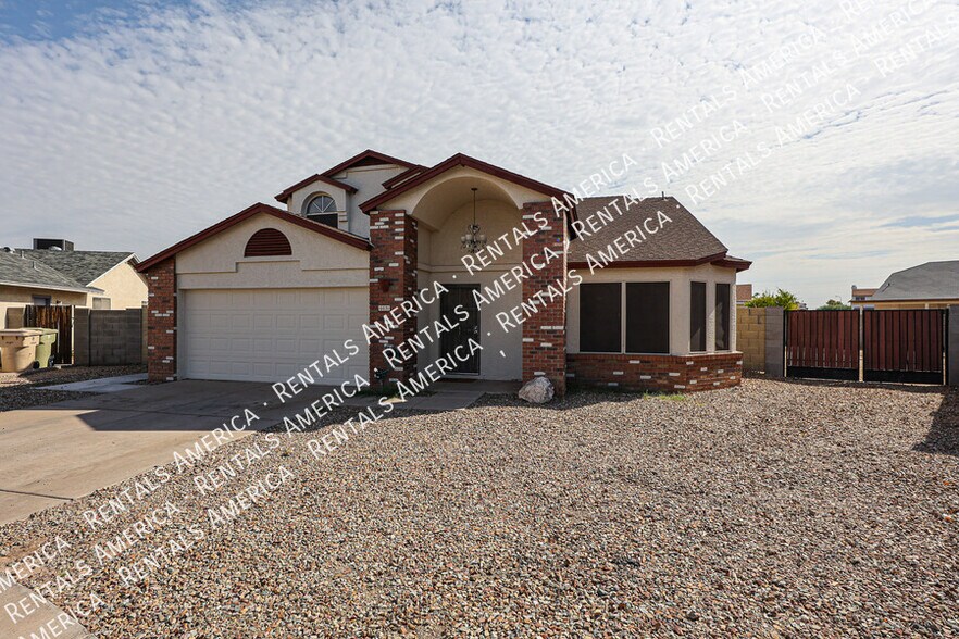 Primary Photo - 6631 N 84th Dr