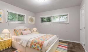 Building Photo - 3409 Hyland Dr