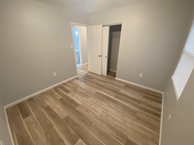 Building Photo - 58 Elderberry Ln