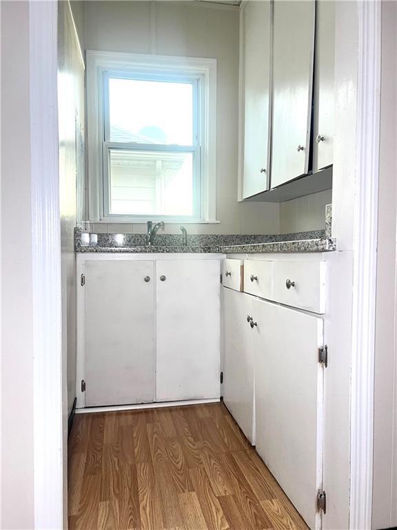 Building Photo - 3 Rowe Ave