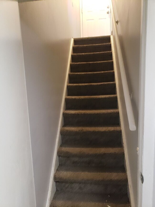 Building Photo - 3753-3763 W 89th Way