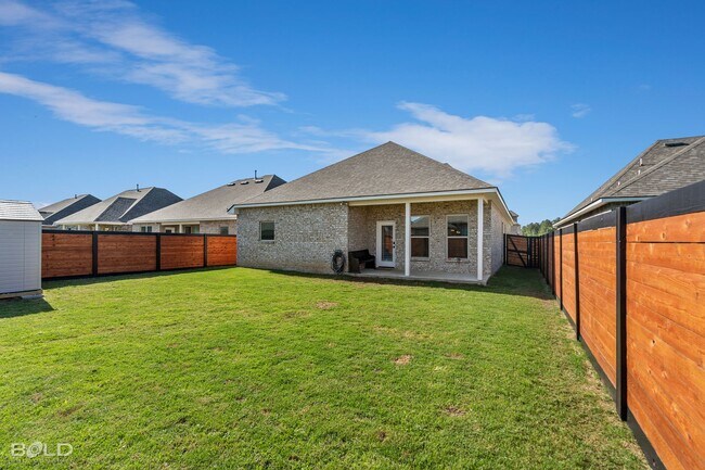 Building Photo - Gorgeous 2021-Build For Rent