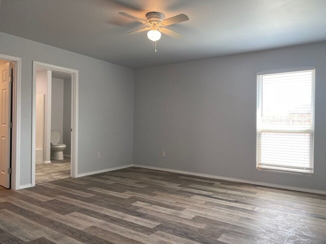 Building Photo - 3 bed 2 bath in Frenship ISD