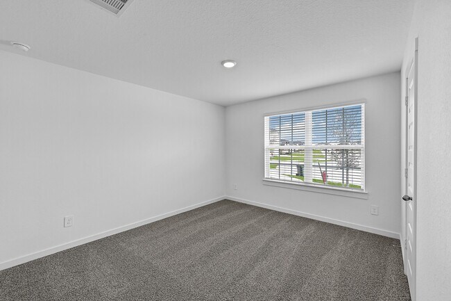 Building Photo - 30034 Foxtail Pne Ct