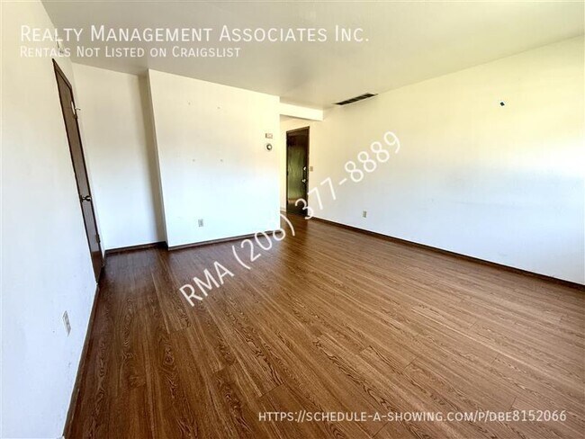 Building Photo - 4319 W Rose Hl St