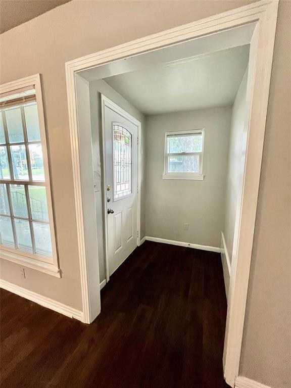 Building Photo - 5101 Guadalupe St