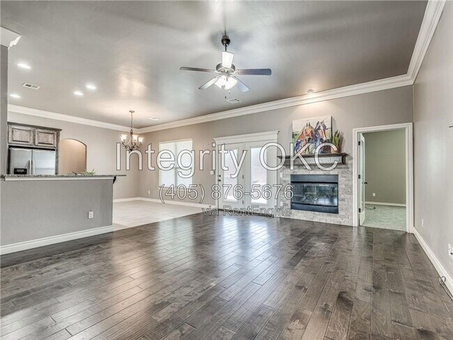 Building Photo - 16012 Redstem Wy