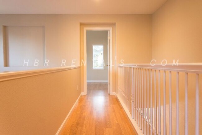 Building Photo - 1224 Crossroads Dr