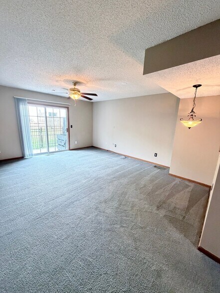 Building Photo - 186 Macfalls Way