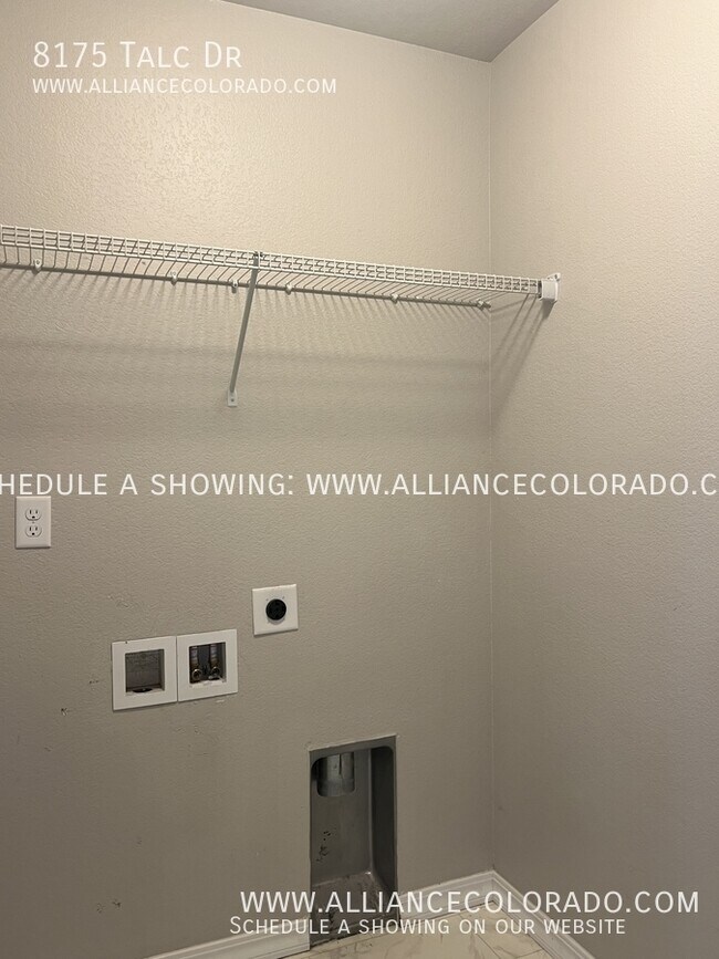 Building Photo - 8175 Talc Dr