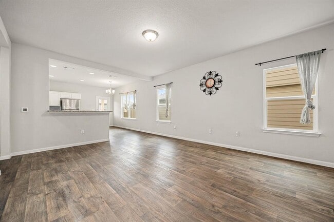 Building Photo - 13925 Heywood Dr