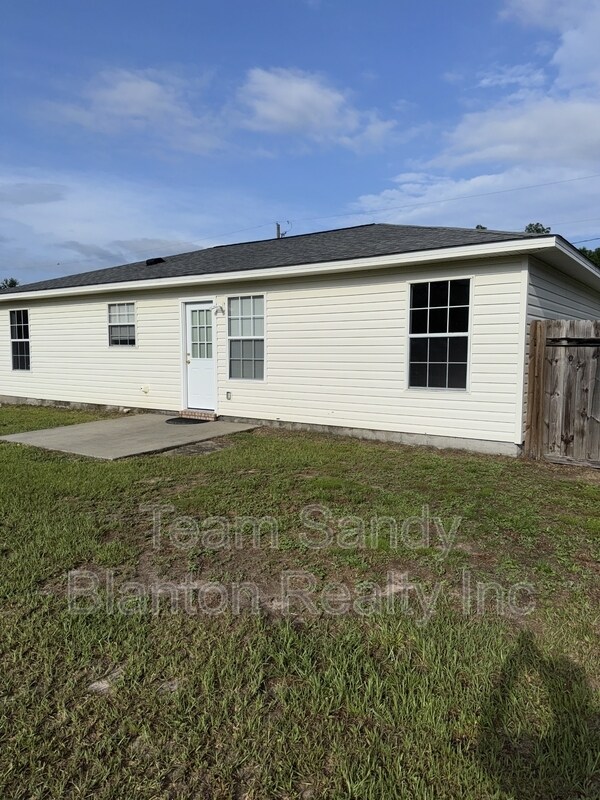 Building Photo - 7728 Bogey Ln