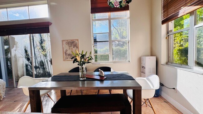 Building Photo - 7607 NW 70th Way